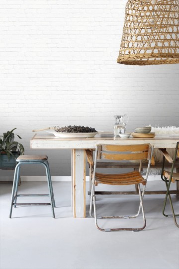 Tapeta Esta Black & White With A Splash Of Gold 138533 Brick Wall