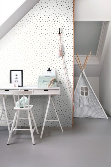 Tapeta Esta Black & White With A Splash Of Gold 138937 Polka Dots