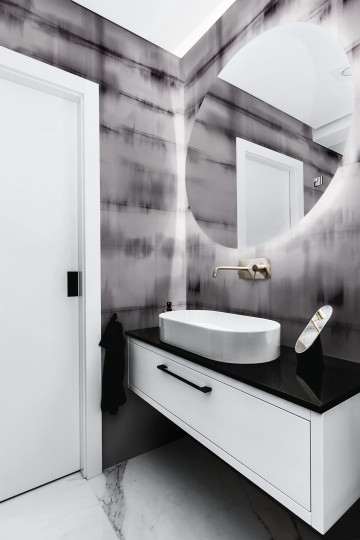 London Art 20507 03 Exclusive 20 Flame - mural vintage