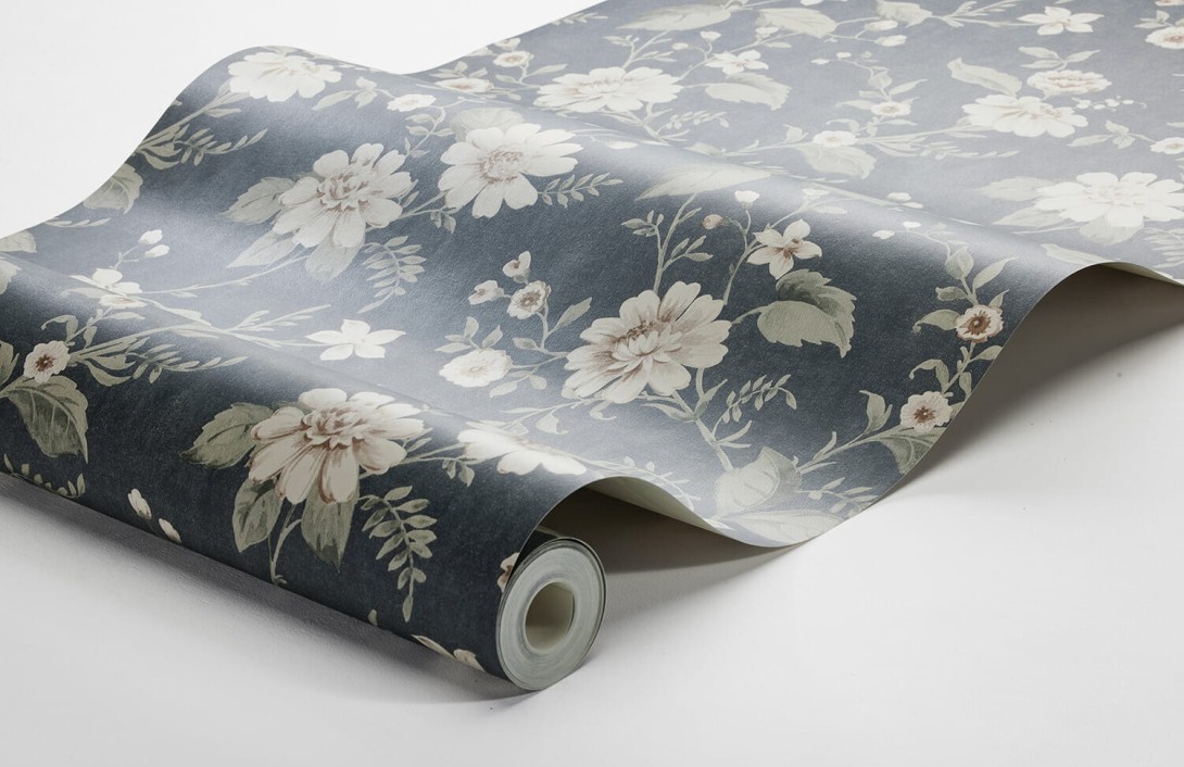 Boras Tapeter 3573 Cottage Garden Laura’s Cottage Blue - tapeta w kwiaty