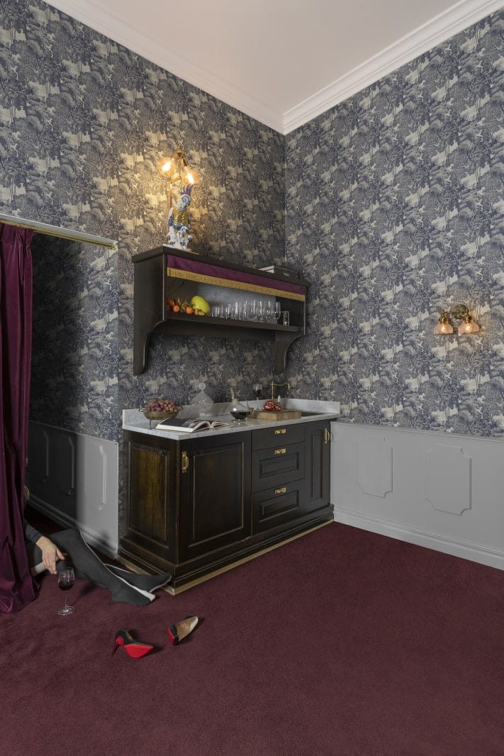 Tapeta Rebel Walls Oddity Saint Sebastian, Slate R17532