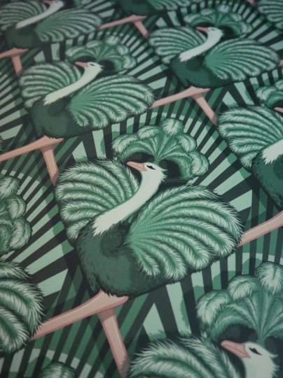 Divine Savages DVS068 Zsa Zsa Bottle Green - tapeta tańczące strusie