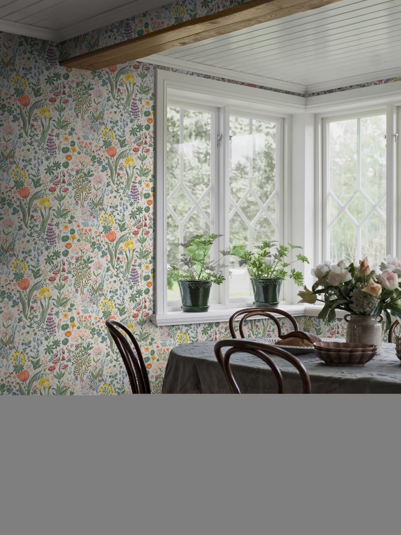Boras Tapeter 2053 New Heritage Blomsterhav - tapeta w kwiaty