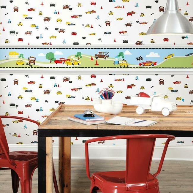 Tapeta York Disney Kids 4 DI0921 Disney and Pixar Cars Racing Spot