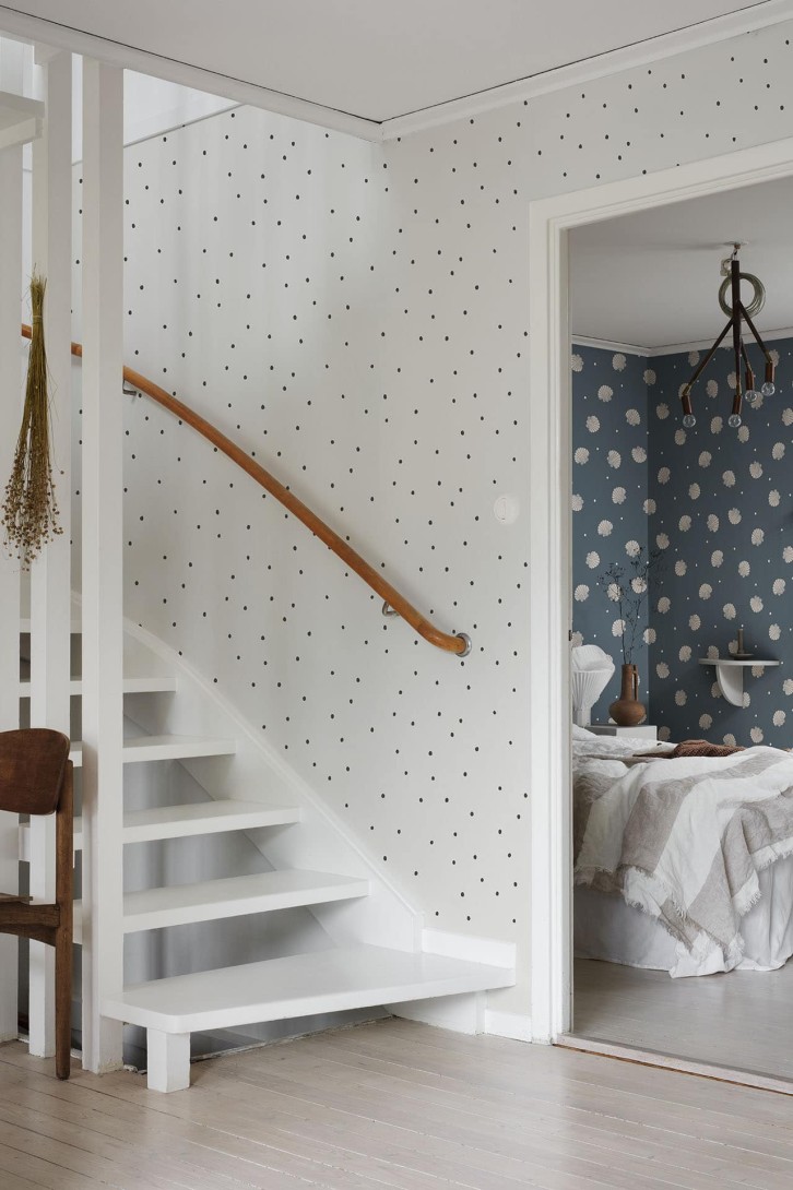 Sandberg 828-09 Familj II Otis Graphite - tapeta w kropki