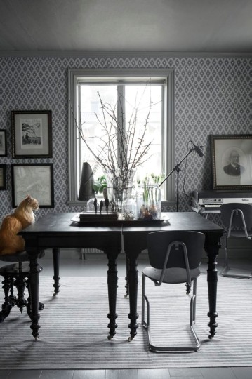 Tapeta Sandberg Villa Dalaro 424-71 Viola Dark Grey