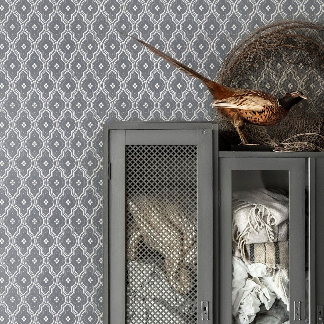 Tapeta Sandberg Villa Dalaro 424-71 Viola Dark Grey