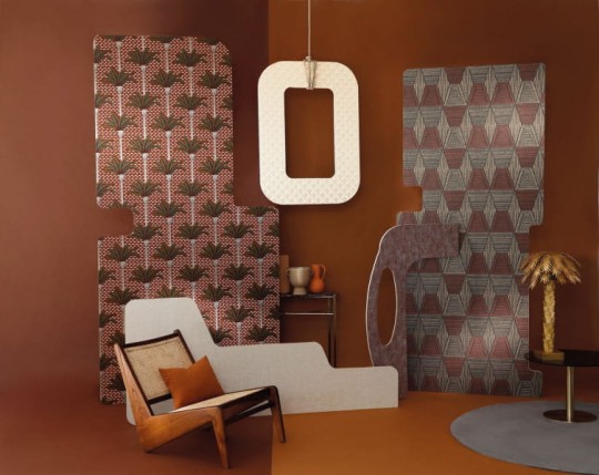 Casamance 75261324 MIRAGE Isabelline - tapeta z odciskiem liści