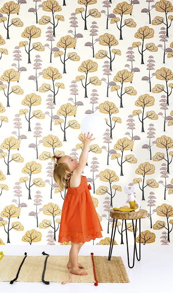 Zoom HAP104 Be Happy Trees Amber - tapeta dziecięca w drzewa