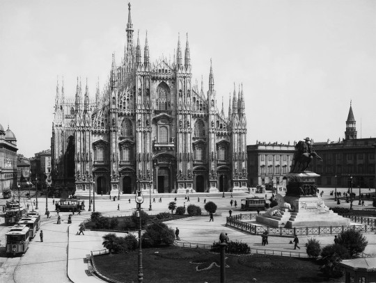 Skinwall 612 ALINARI COLLECTION MILANO – PIAZZA DUOMO - tapeta Mediolan plac