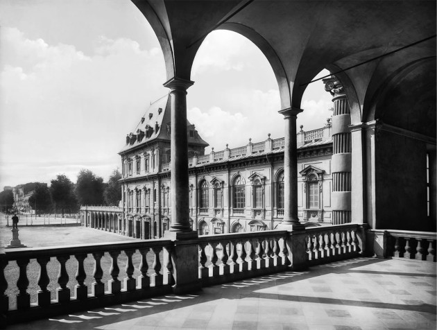 Skinwall 616 ALINARI COLLECTION TORINO – CASTELLO DEL VALENTINO - tapeta zamek