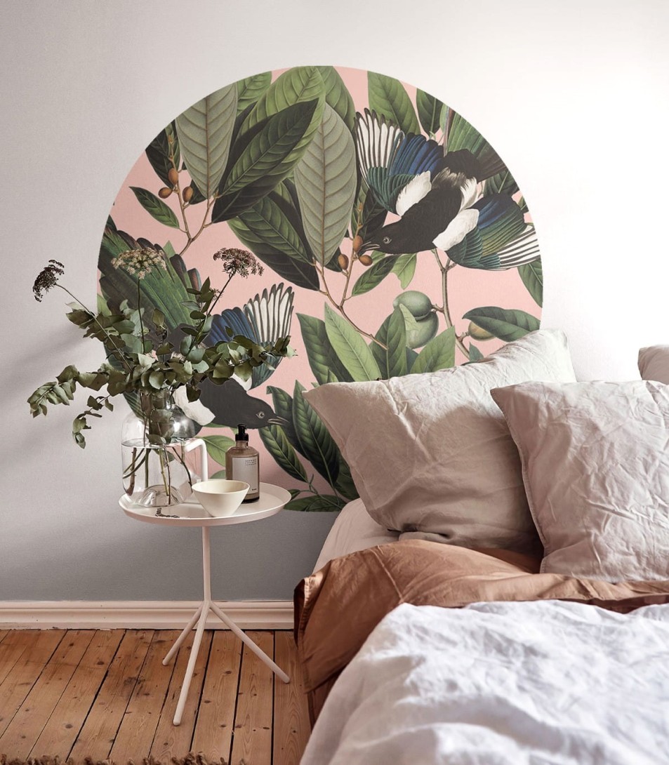 Wallcolors Dots Magpie Pink - okrągły mural z motywem gałązek i srok