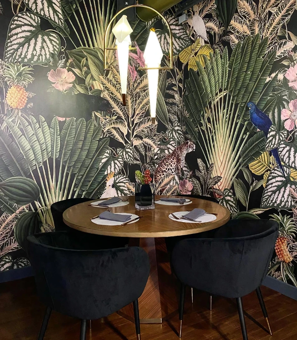 Wallcolors Tropical Intense Dark Jungle  - mural z dżunglą