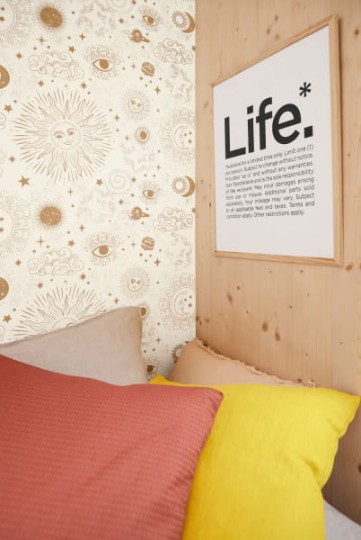 Caselio 103244040 Young and Free Live Your Dream - tapeta kosmos