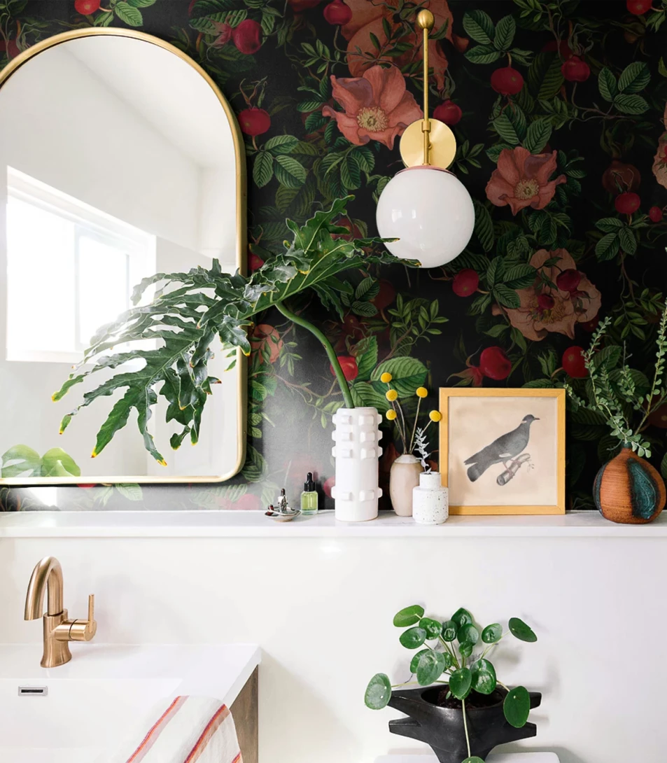 Wallcolors Dzień Dobry Wild Rose  - mural w róże i zielone liście