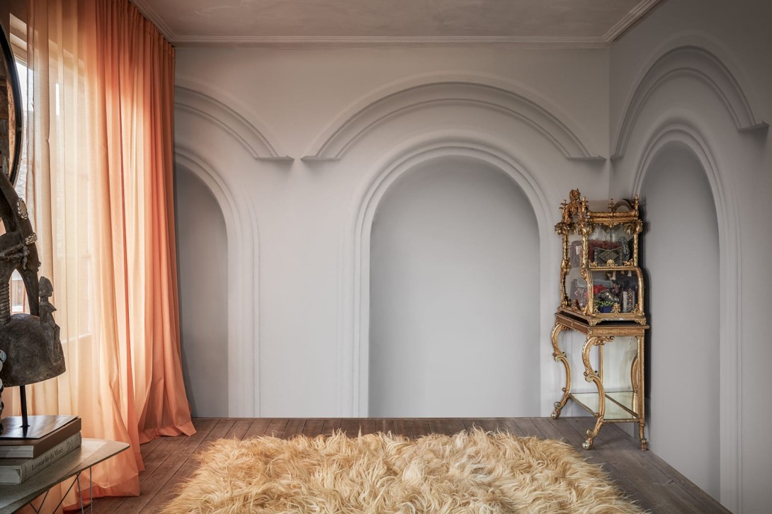Rebel Walls R16302 Scenery Forest Vaults White - mural ze sklepieniem