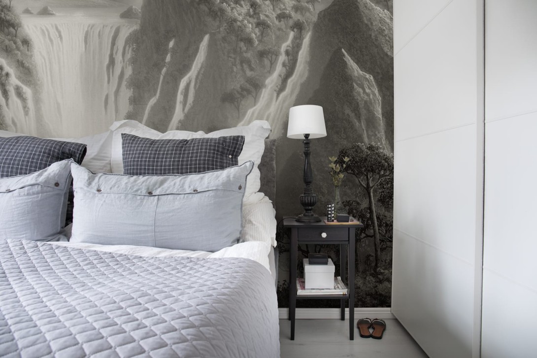 Rebel Walls R17353 Scenery Fantasy World Vintage - mural w góry