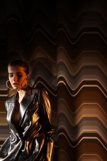 London Art T03S01 4 The Daydreamer Music Must Change - mural artystyczny