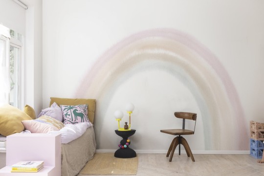 Rebel Walls R18292 Dreamland Rainbow Soft - mural z tęczą
