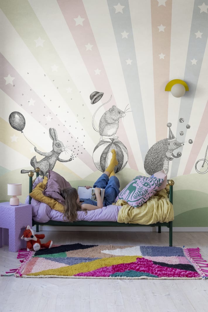 Rebel Walls R18171 Dreamland Circus Pastel - mural z cyrkiem