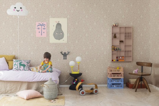 Rebel Walls R18083 Dreamland Bunny Field Pink - tapeta króliki