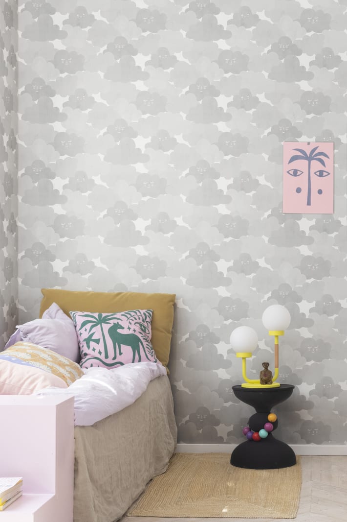 Rebel Walls R18143 Dreamland Kids Happy Cloud Graphite - tapeta chmury