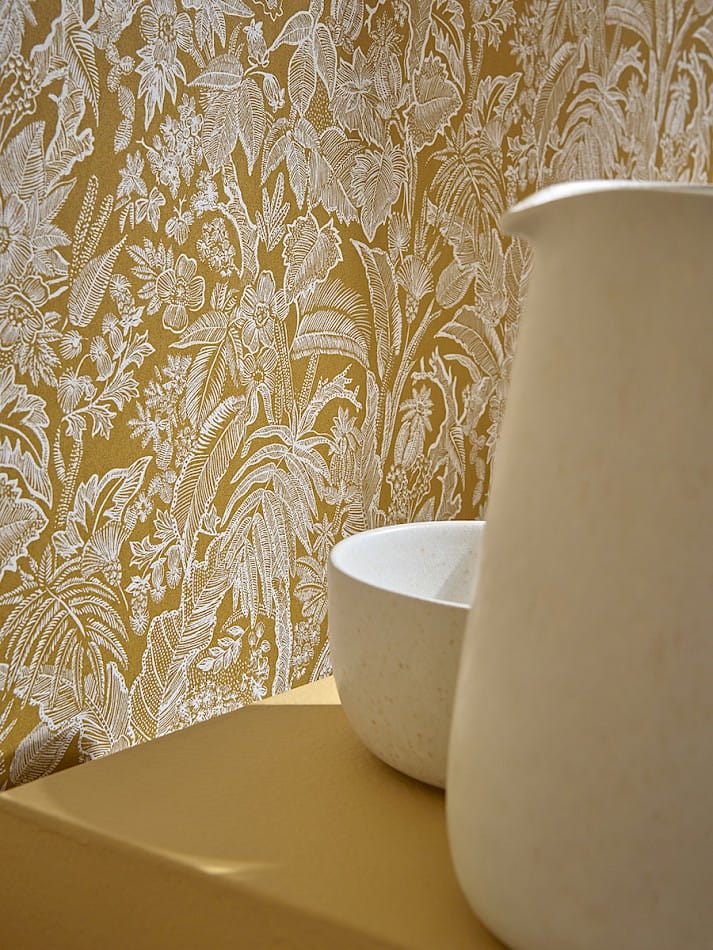 Khroma SUM502 Summer Onikar Gold - tapeta w rysunki liści i kwiatów