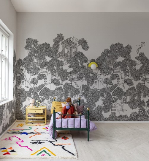 Rebel Walls R18222 Wonder World Playground Graphite - mural z domkami na drzewie