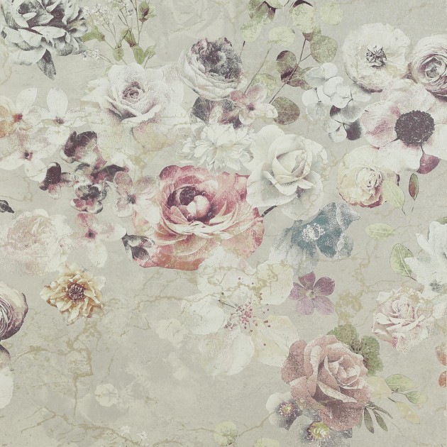 Jane Churchill J8004-05 Atmosphere IV Marble Rose - tapeta z motywem róż na starej ścianie