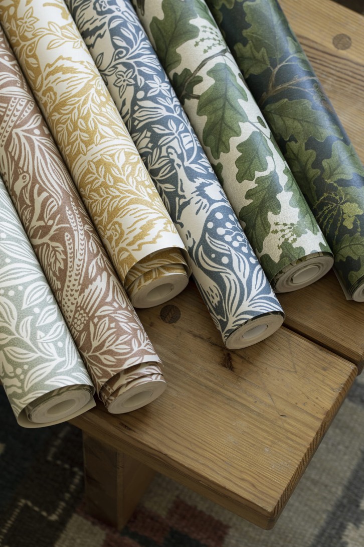 Boras Tapeter 2048 New Heritage Under The Elder Tree - tapeta leśne zwierzątka