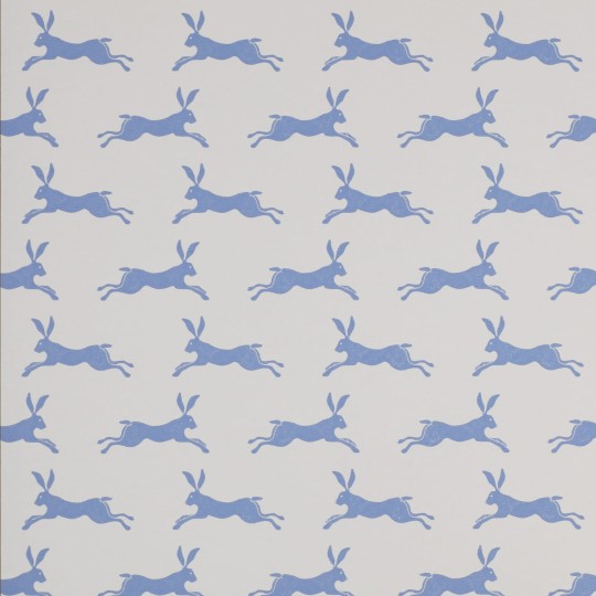 Jane Churchill J135W-02 Rowan March Hare - tapeta z motywem niebieskich królików