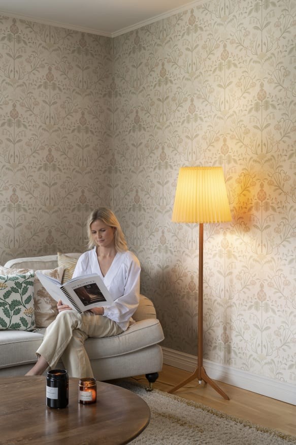 Sandberg S10156 Huset i Solen Till Carl Powder Pink - tapeta w kwiaty łąki
