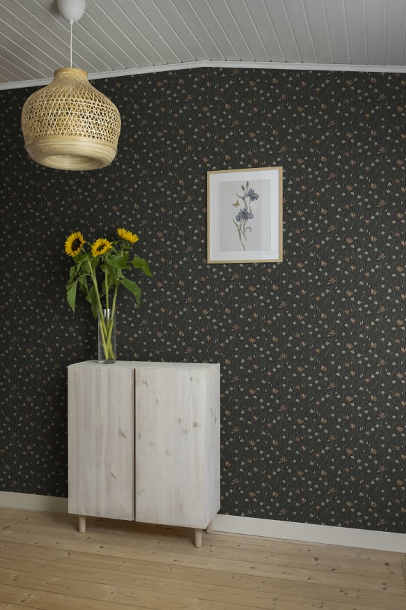 Sandberg S10158 Huset i Solen Signe Charcoal  - tapeta w przebiśniegi i krokusy