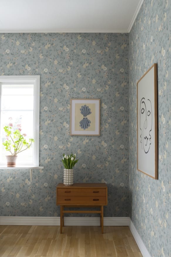 Sandberg S10168 Huset i Solen Kvitten Soft Blue - tapeta botaniczna z gałęziami, liśćmi i pigwami