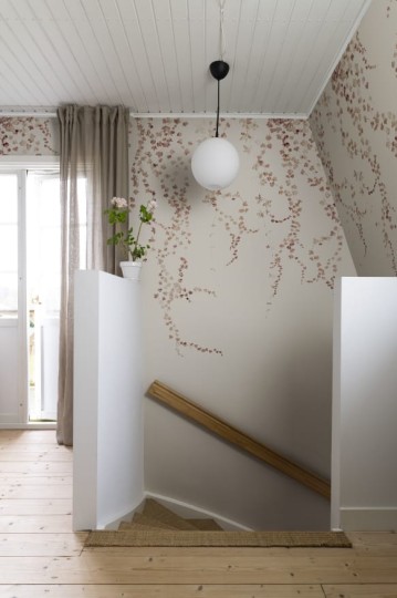 Sandberg S10175 Huset i Solen Aralia  Burgundy - mural z motywem bluszczu