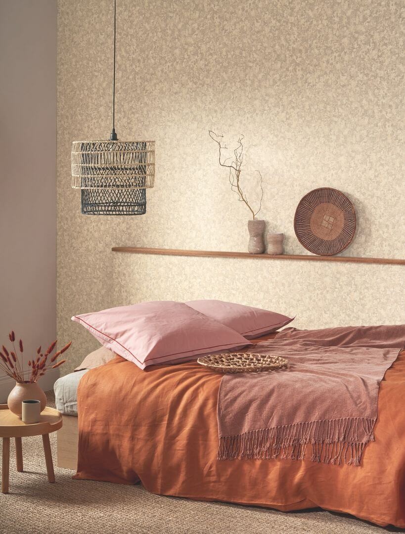 Casadeco 88111313 Minerals Mur Antique Beige Ocre - tapeta imitująca postarzaną strukturę muru
