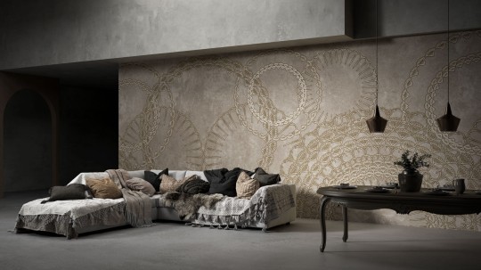 Yo2 AQ1.03.1 FF Antiquity - mural z motywem ornamentów na betonowym tle