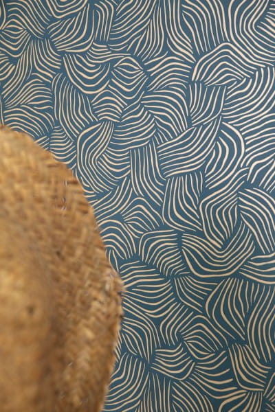 Caselio 103721000 L’epopee Mirage Beige Irise - tapeta w graficzne miraże