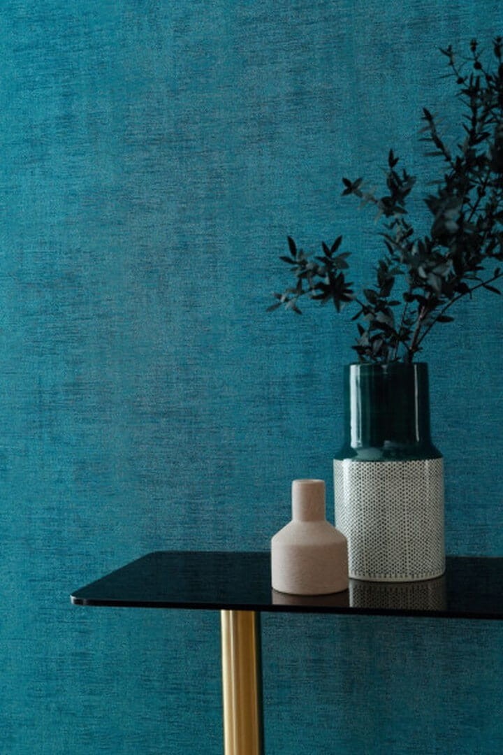 Casamance 74396594 Le Velours 2 Johara Lait De Rose - różowa tapeta imitująca tkaninę