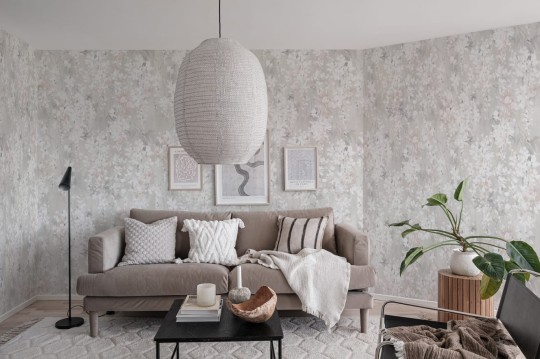 Rebel Walls R19308 Imperfections Wisteria Pearl - mural roślinny