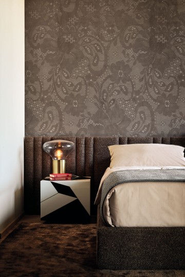 London Art TDV2GP405_2 The Daydreamer vol.2 Smiling Phases - mural z motywem adamaszku