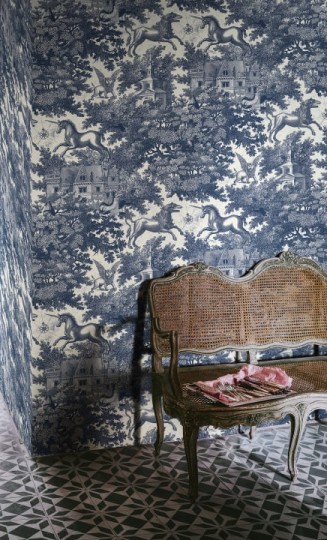 Rebel Walls R19227 Vintage Brocade Fairy Tale Castel Blue - tapeta bajeczna