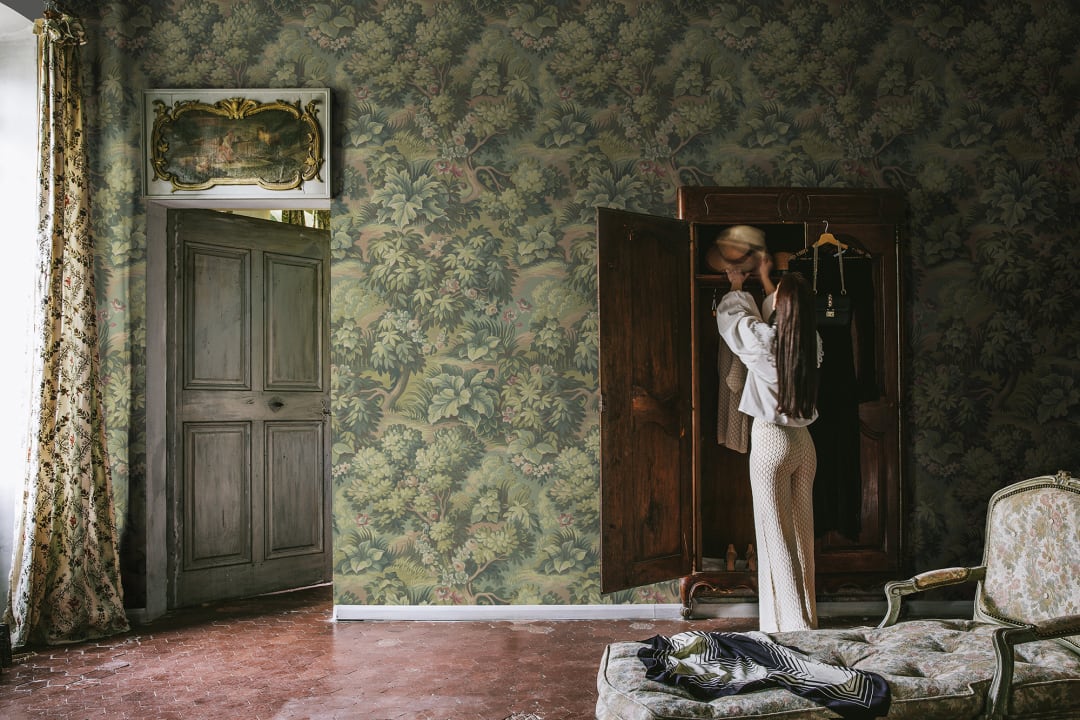 Rebel Walls R19243 Vintage Brocade The Path Green - mural roślinny