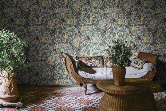 Rebel Walls R19275 Vintage Brocade Fruit Garden Colorful - tapeta w owoce