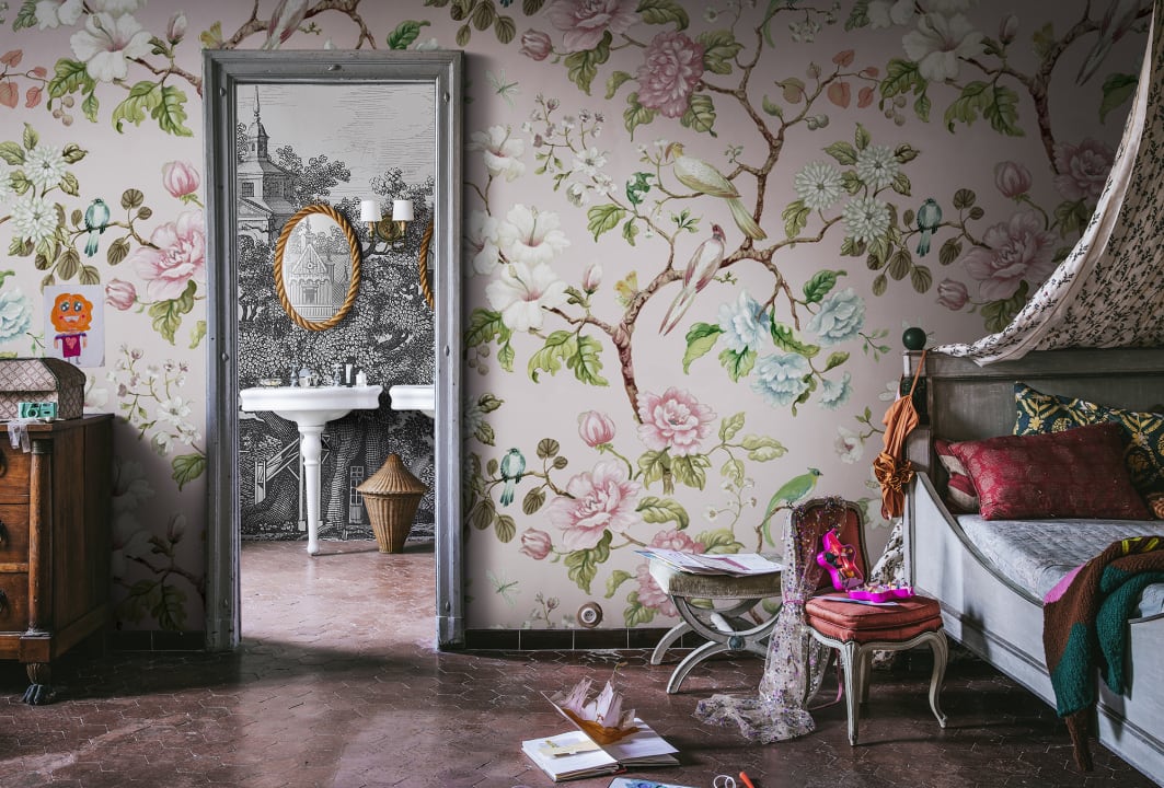 Rebel Walls R19335 Vintage Brocade Grandiflora Soft Pink - mural w kwiaty