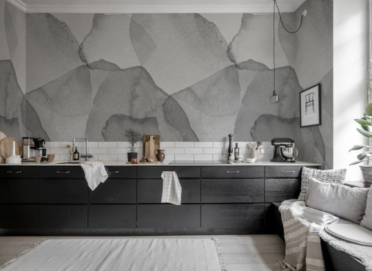 Rebel Walls R18589 Simplicity Petals Graphite - mural artystyczny