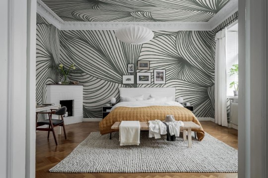 Rebel Walls R18598 Simplicity Opulence Lines Moss  - mural artystyczny