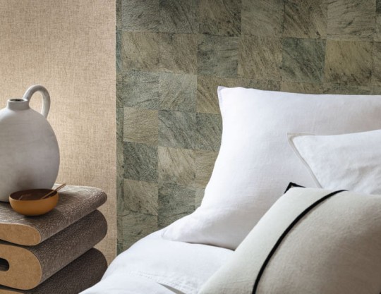 Casamance 75173368 Karabane Abale Emeraude - tapeta geometryczna imitująca drewno