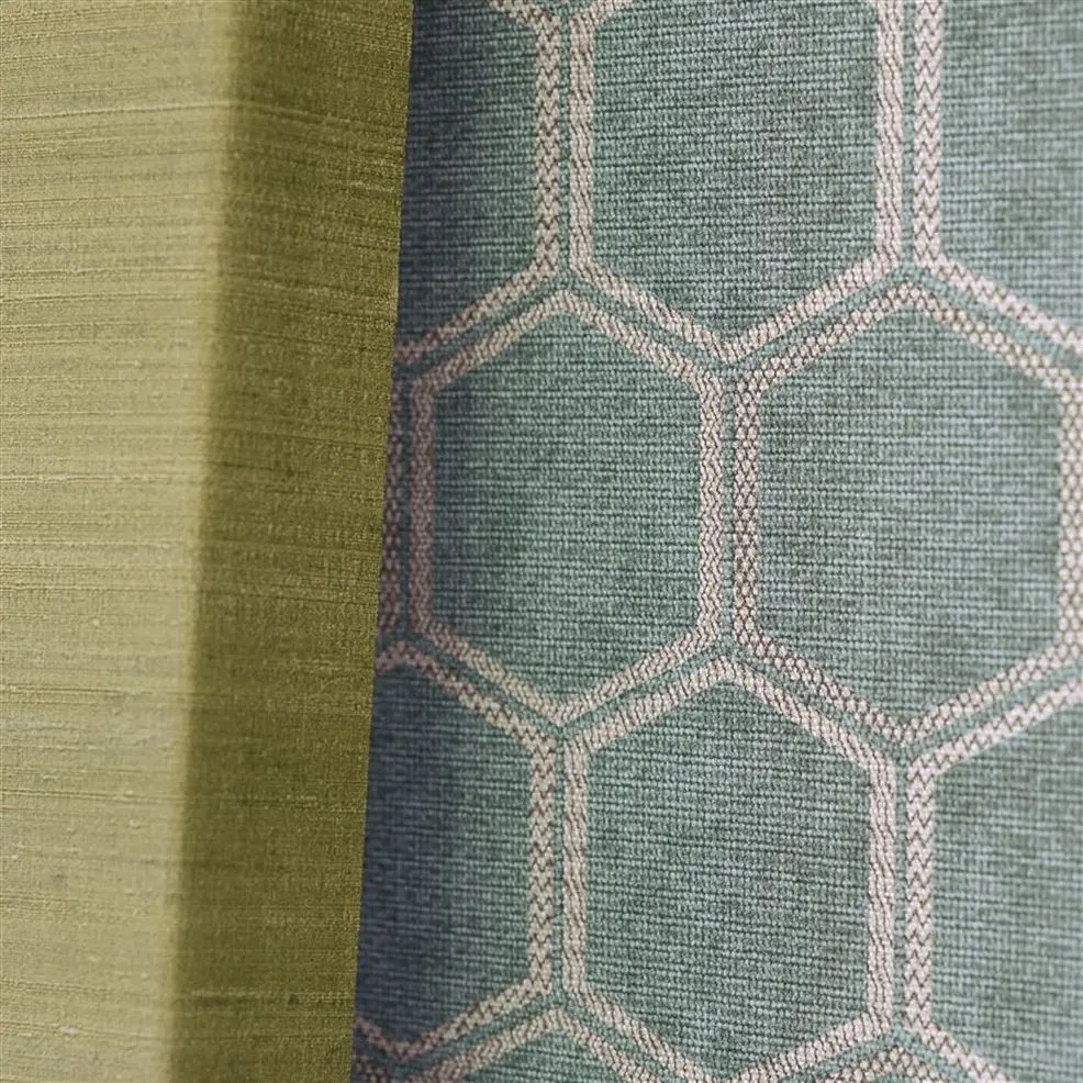 Designers Guild PDG1121/05 Chinon Textured Manipur Oyster - geometrycznym tapeta z motywem plastrów miodu