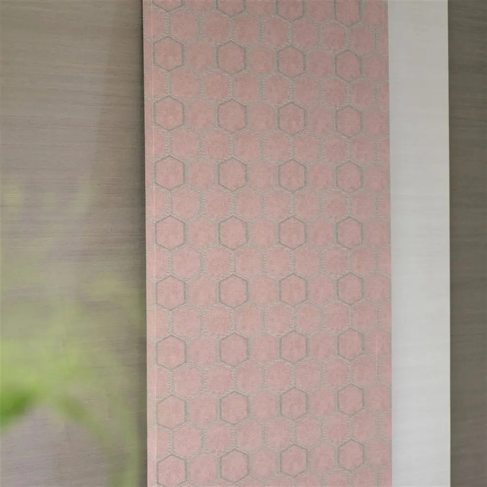 Designers Guild PDG1121/06 Chinon Textured Manipur Amethyst - geometrycznym tapeta z motywem plastrów miodu